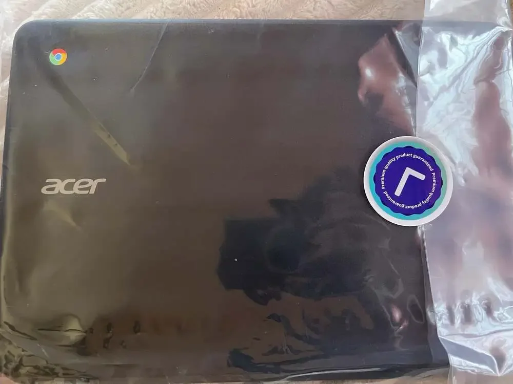 Acer NX.H8VAA.002 Chromebook - touchscreen